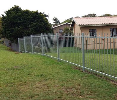 Palisade Fencing in Nelspruit